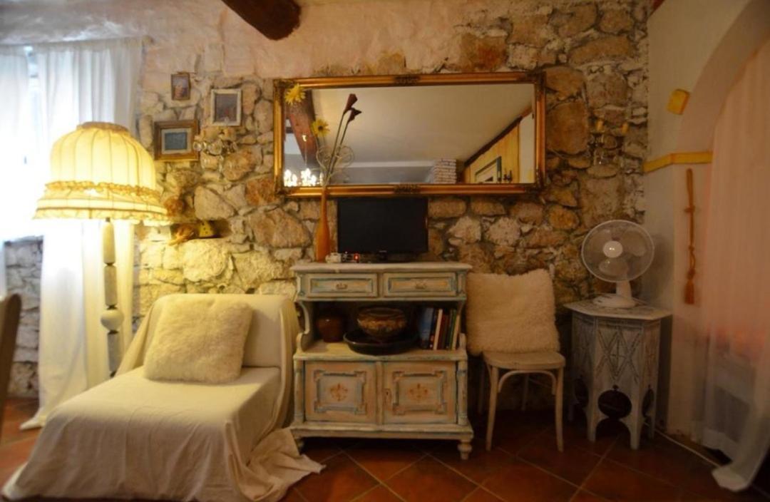 Studio Antique Rovinj Apartment Ngoại thất bức ảnh